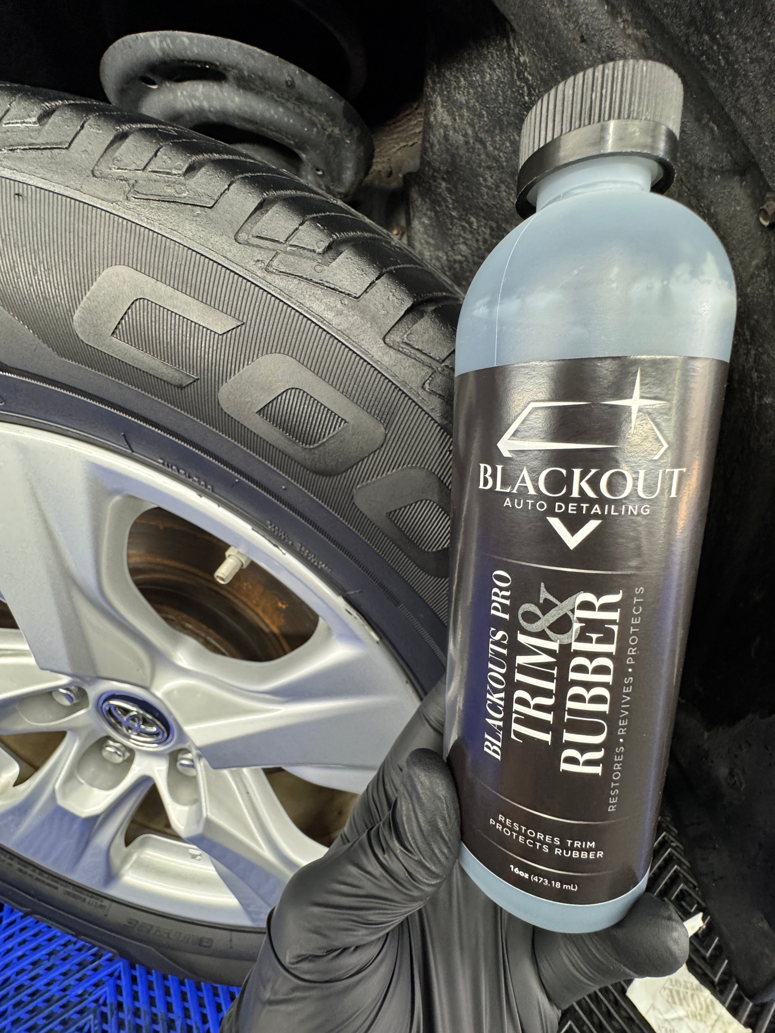 Blackout’s Pro Trim & Rubber – Long-Lasting Trim & Tire Ceramic Protection (16 oz)